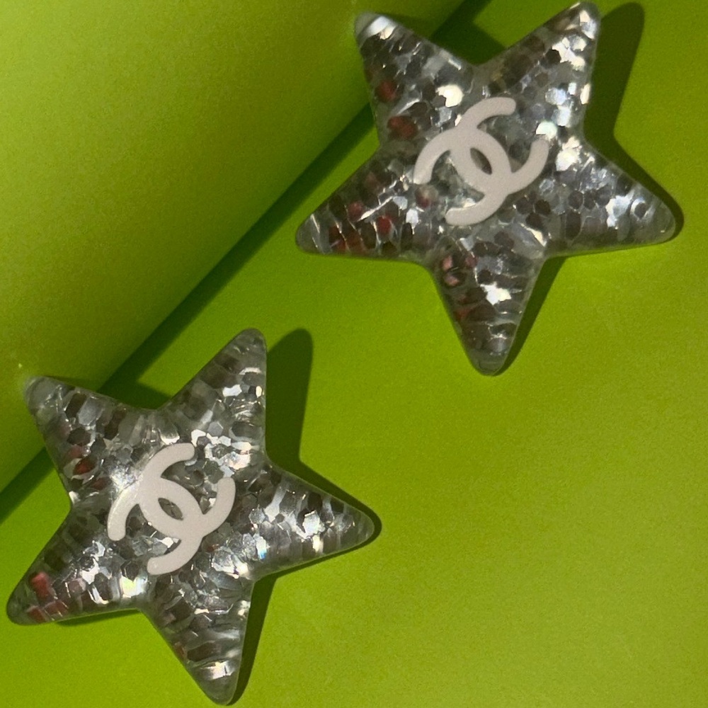 CHANEL White CC Silver Glitter Resin Star Studs
